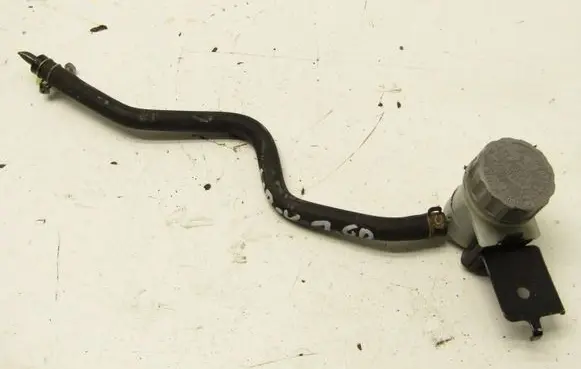 Honda HR-V Brake fluid reservoir T8ME0A