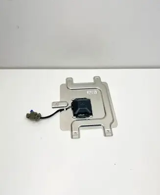 Mercedes-Benz SL R231 Aerial GPS antenna A2319050100 2319050100