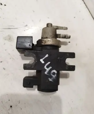 Volvo XC90 Turbo solenoid valve 72190329