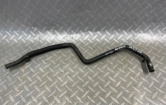Aston Martin DB9 Engine coolant pipe/hose