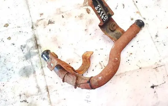 Mitsubishi Outlander Engine coolant pipe/hose