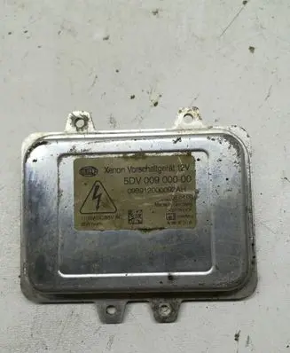 BMW 5 E60 E61 Headlight ballast module Xenon 100VDC85VA 5DV00900000 098912000092AH