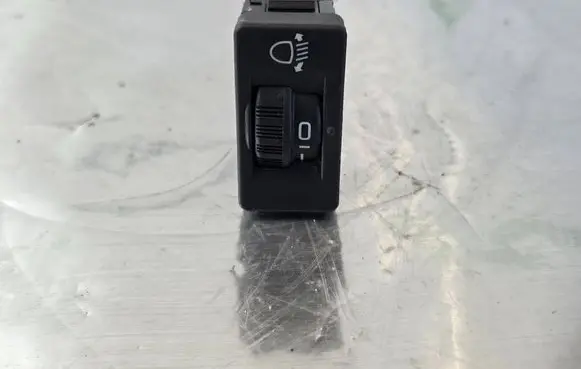 Peugeot 308 Headlight level height control switch 9636669277 05B4