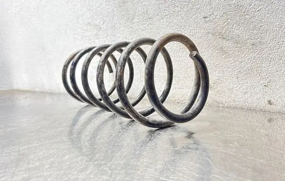Opel Omega B1 Front coil spring 