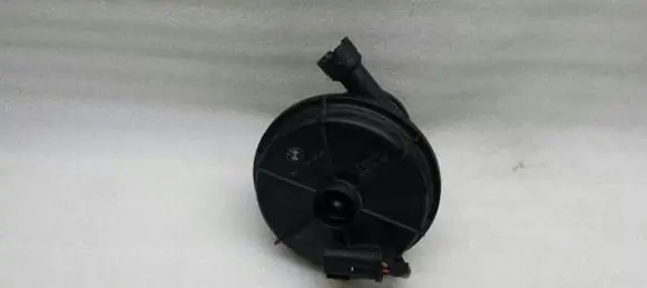 BMW 3 E92 E93 Secondary air pump 7838313