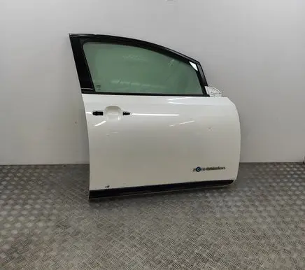 Nissan Leaf II (ZE1) Front door H01005SLMA
