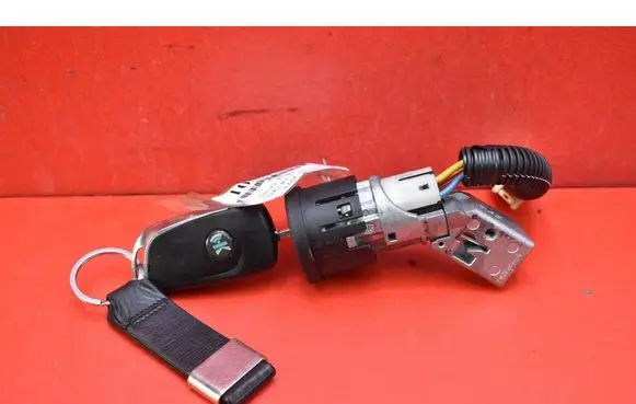 Toyota Aygo AB10 Ignition lock N0502200