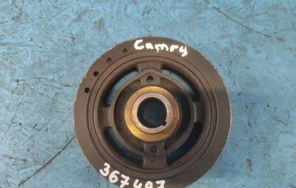 Toyota Camry Crankshaft pulley 1347028040
