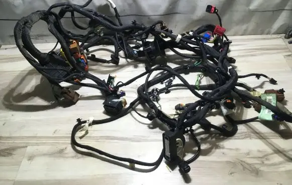 Engine installation wiring loom