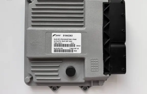 Fiat Grande Punto Engine control unit/module 51843363 MJD6F3PN