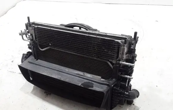 Volvo V50 Radiator set 