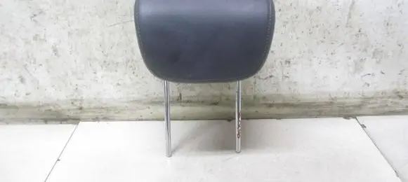 Hyundai Santa Fe Rear seat headrest 