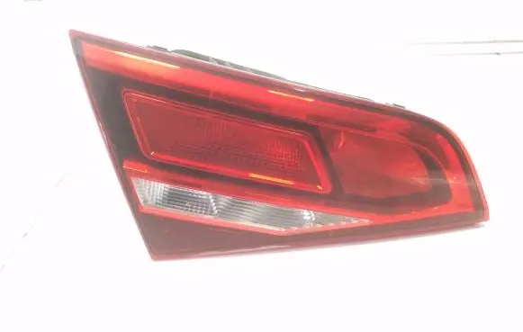 Audi A3 S3 8V Tailgate rear/tail lights 8V4945075