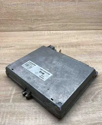 Renault Scenic I Engine control unit/module ECU HOM7700875746 S11730117 7700102197