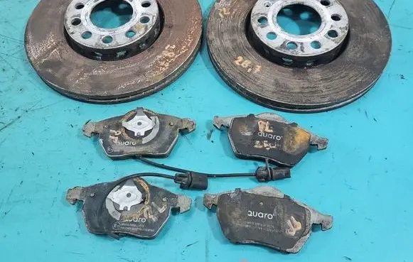 Audi A4 S4 B6 8E 8H Brake discs and calipers set IMPRK1558232