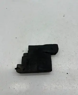 Fender foam support/seal