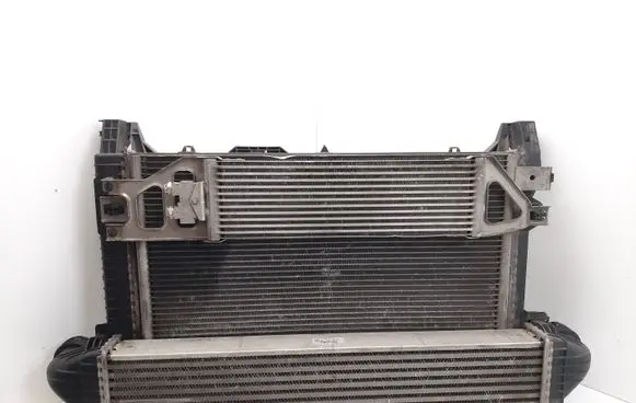 Mercedes-Benz B W245 Radiator set A1695002103 A1695000900