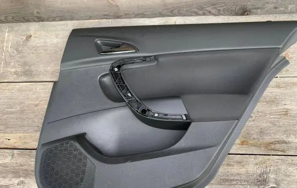 Opel Insignia A Rear door card panel trim 13327700
