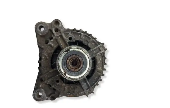 Volkswagen PASSAT B5 Generator/alternator 