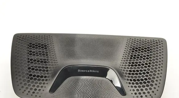 BMW 7 G11 G12 Front door speaker cover trim 6820766