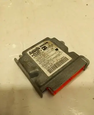 Renault Kangoo I Airbag control unit/module 8200381654 E124KA10614
