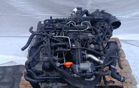 Volkswagen Golf VI Engine swap CFH