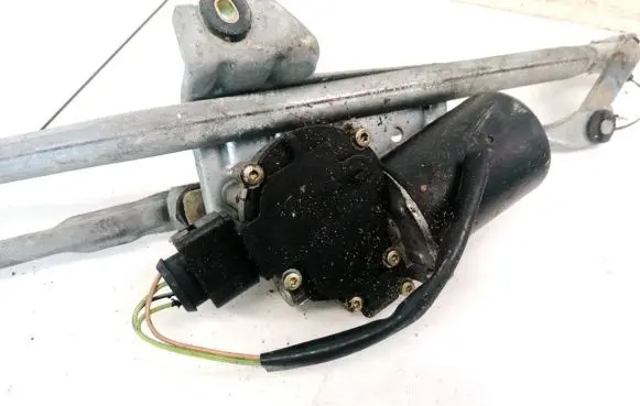 Audi A6 S6 C5 4B Wiper motor 472205