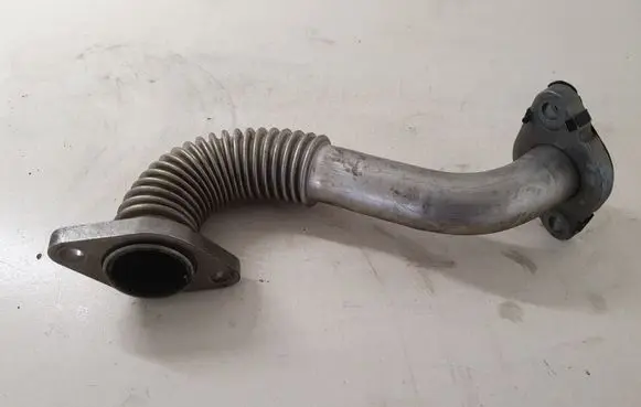 Nissan Qashqai EGR valve line/pipe/hose