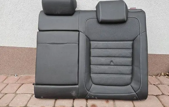 Opel Insignia A Second row seats OPELCZESCI.com-F64
