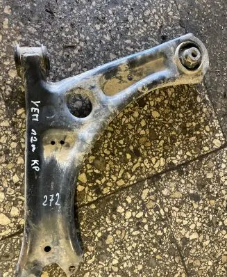 Skoda Yeti (5L) Front lower control arm/wishbone
