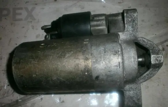 Citroen Xsara Picasso Starter motor 1005821815