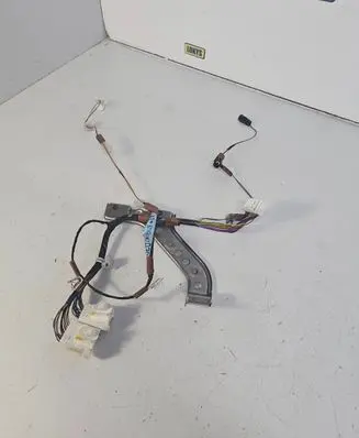 Toyota Prius (NHW20) Panel wiring 8214247030