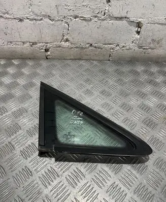 Volkswagen Caddy Front triangle window/glass 43R001057
