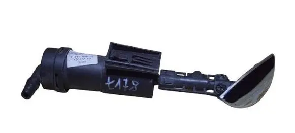 Mini One - Cooper R50 - 53 Headlight washer spray nozzle 7147046