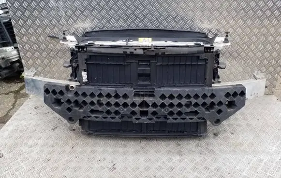 Mercedes-Benz EQC Radiator set A2136201500 A2136201600 A2536210700