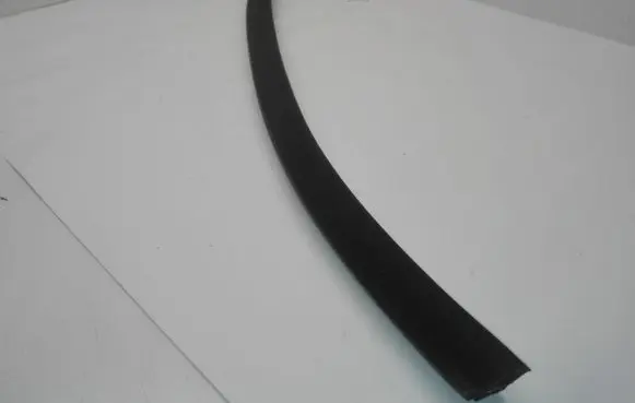 Audi Q5 SQ5 Rubber seal rear door window/glass 8R0839479