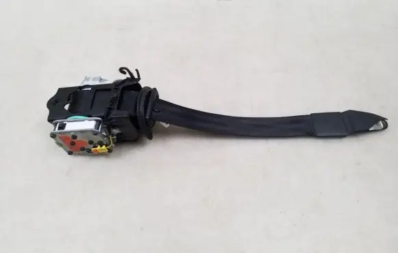 Audi A6 S6 C7 4G Front seatbelt 4G8857705F