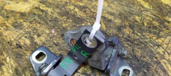 Ford Focus Front door hinge set 