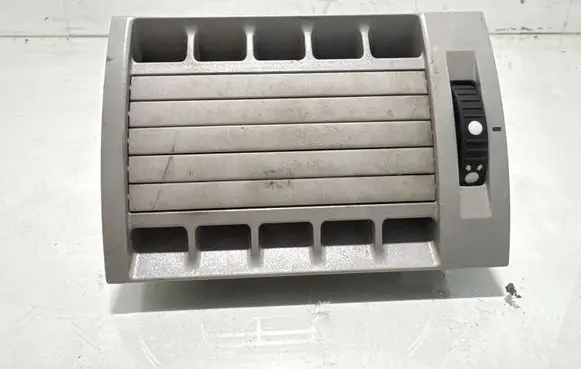 Volkswagen Transporter - Caravelle T5 Dashboard side air vent grill/cover trim 7H0820951D