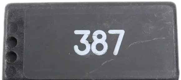 Volkswagen PASSAT B5 Day light relay 4B0919471 5KG00656804 35W55WW