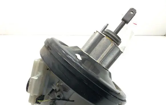 Mini Cooper Countryman R60 Brake booster 6863498
