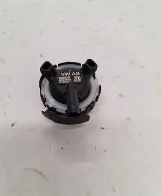 Volkswagen PASSAT B8 Airbag deployment crash/impact sensor 3Q0959354