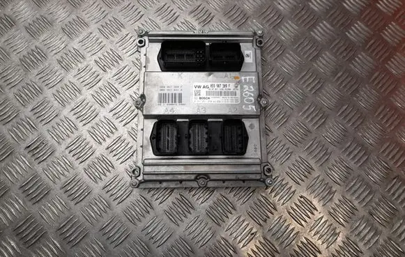 Audi A4 S4 B9 Engine control unit/module 059907309F