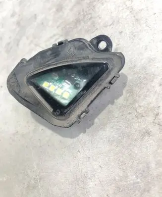 Skoda Superb B8 (3V) Front door wing mirror part 3T0945291A 0044170000