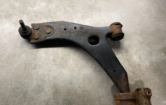 Volvo V50 Front lower control arm/wishbone