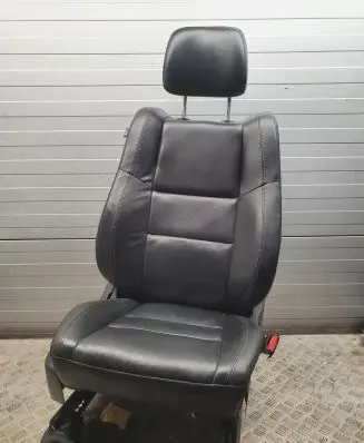 Jeep Grand Cherokee Front passenger seat 