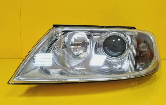 Volkswagen PASSAT B5.5 Headlight/headlamp 3B0941015AN
