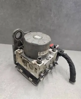 Skoda Octavia Mk3 (5E) ABS Pump 5Q0614517DE 10022014134