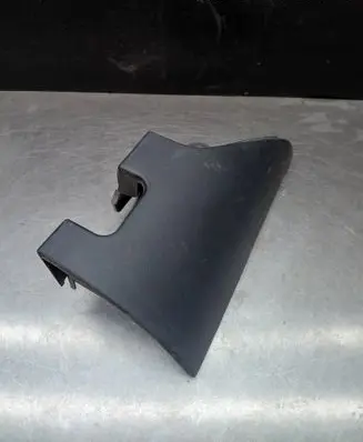 Renault Kangoo II Rear bumper corner part panel trim 8200557183
