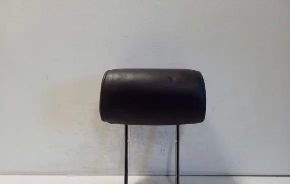 Audi Q7 4L Rear seat headrest 8P4010353
